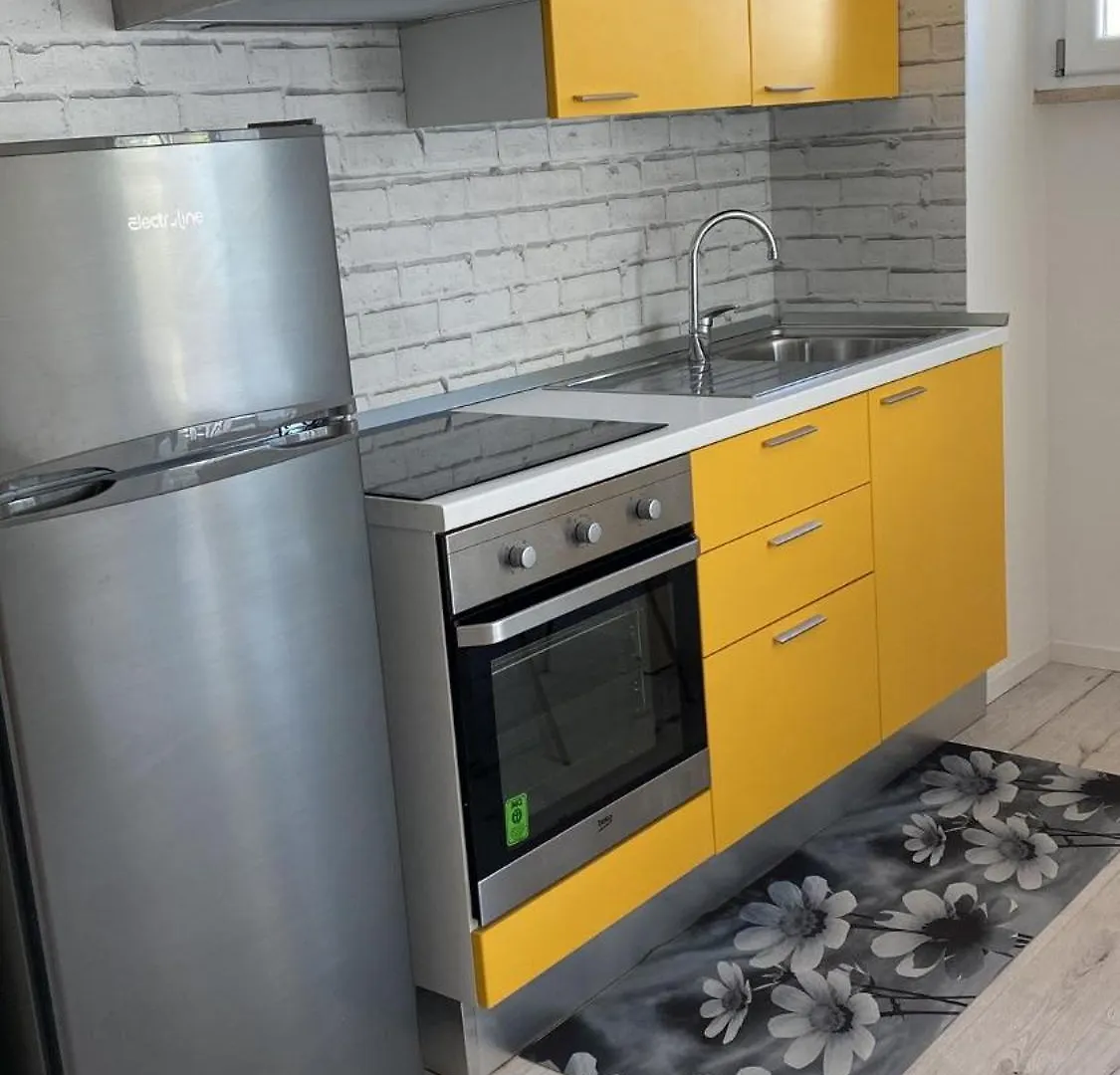 Solemare Apartment Bellaria-Igea Marina 0*,  Italy